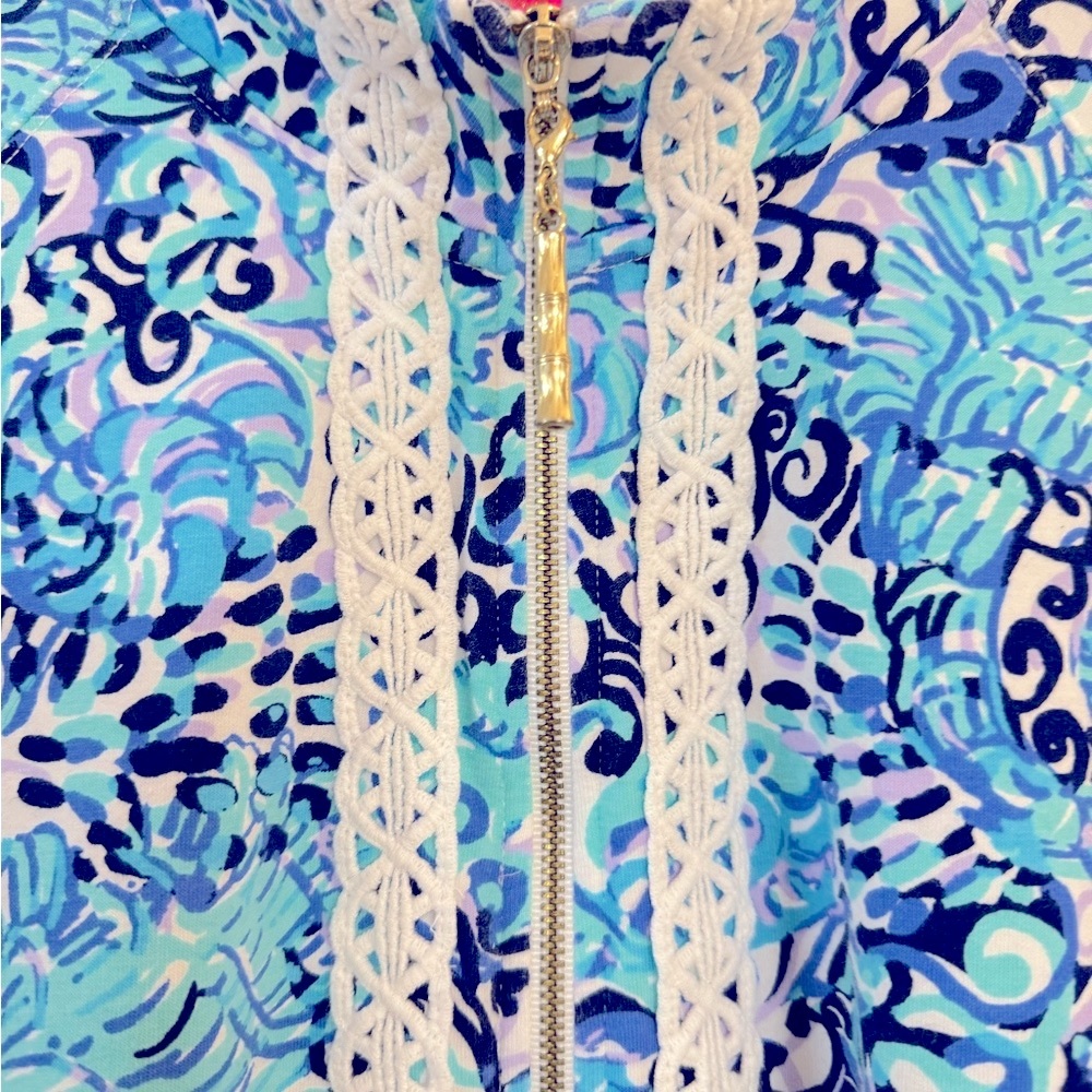 EUC LILLY PULITZER Janie Popover Light Aqua Spritz, Lace Trim; Looks New! - Picture 3 of 8